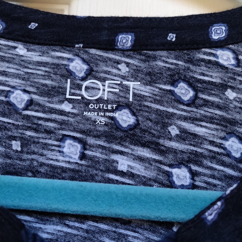 NWT LOFT Outlet Navy Blue Boho Printed Tank Top XS - Picture 6 of 8